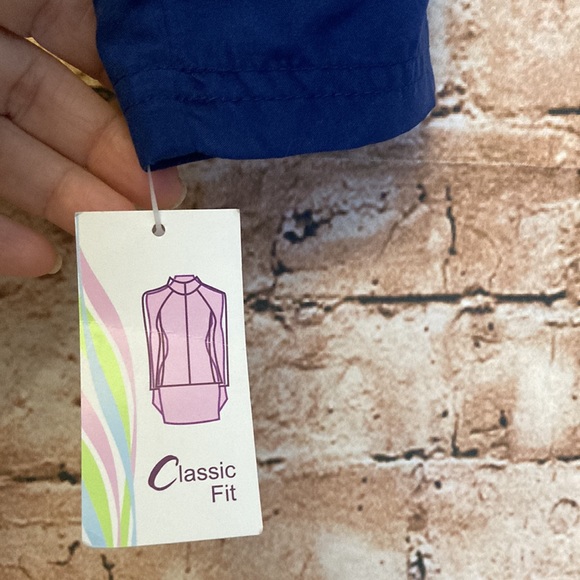 Awesome Curves jacket - Picture 2 of 8